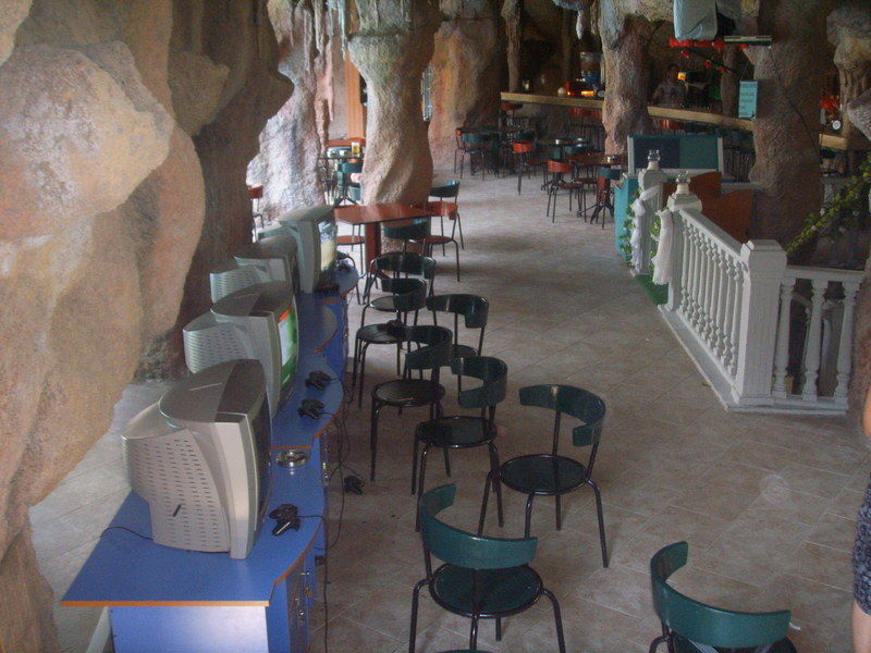 Grand Aquarium Apart İçmeler Exterior photo